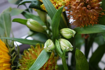 Flower bouquet sunflower chrysanth Butcher's Broom desert candle foxtail lily of the Incas