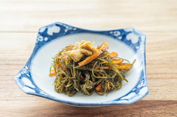 盆料理　きざみ昆布の煮物