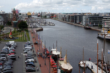 Blick auf das Hafengebiet von Bremerhaven