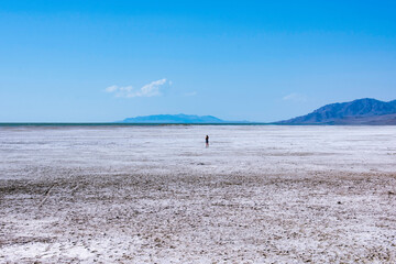 Fototapeta na wymiar Spectacular views of the Great Salt Lake in Utah
