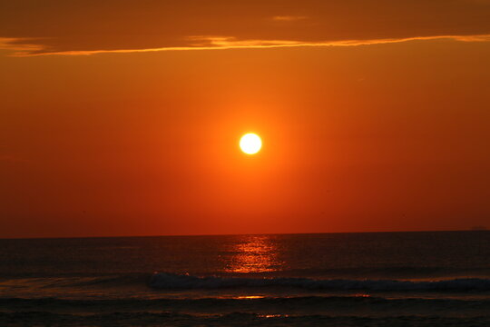 Sunrise at sea © Mohana