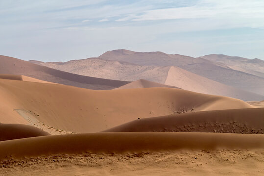 Dünen Sossusvlei, Namibia © AnnaReinert