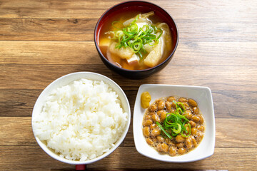 シンプルな朝食