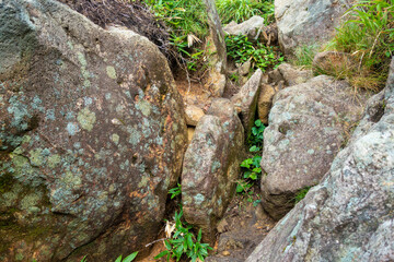 大分県玖珠郡九重町、竹田市久住町のくじゅう連山を登山している風景 A scene of climbing the Kujyu mountain range in Kusu-gun, Kokonoe-machi and Takeda-shi, Oita Prefecture. 