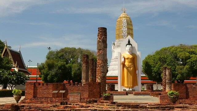 Wat Phra Si Rattana Mahathat Thai Temple
