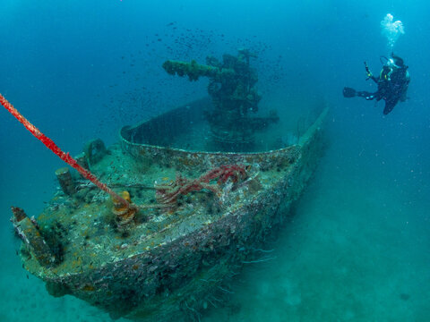 Scuaba diving at Prab wrecked ship.