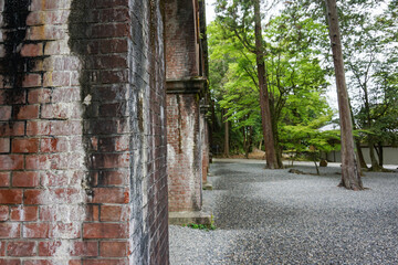 京都 新緑の季節の南禅寺 水路閣