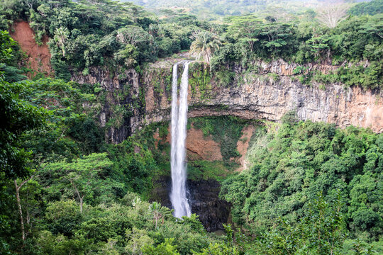  Chamarel-Wasserfall