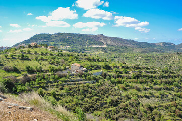 Fototapeta na wymiar The mountain village of Lofu, known since the 14th century, by its name (lofos - hill) describes the features of the local landscape. Stone-paved streets climb on gentle slopes 
