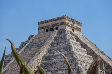 Pyramide des Kukulcán - obrazy, fototapety, plakaty