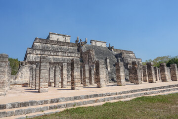 Fototapeta na wymiar Pyramide des Kukulcán