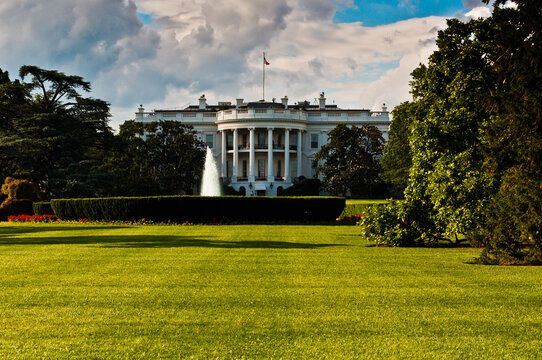 Photo Of The White House On A Beautiful Summer Day