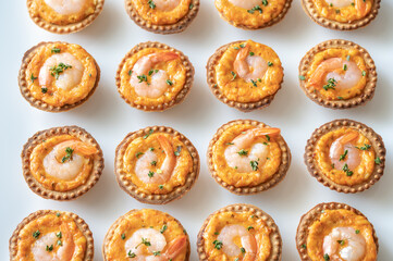 Shrimp tartlets with cheese
