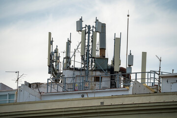 Telecommunications antennas in the highest part of a building