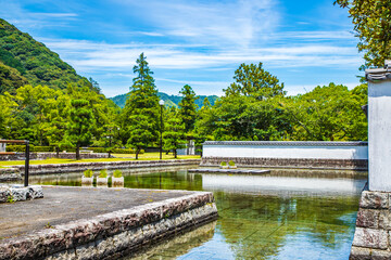 Fototapeta premium 山口県岩国市 夏の吉香公園内