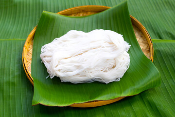Rice noodle on banana leaves