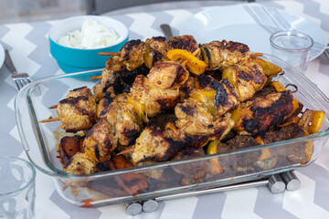Plat de brochettes