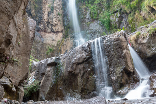 Al-Naqilin Waterfall, Wadi Nakhlan, Al-Sayani District, Ibb Governorate, Yemen