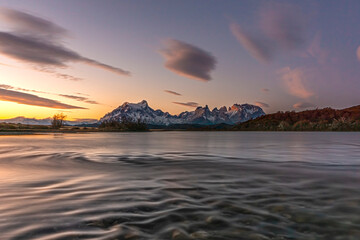 atardecer macizo paine