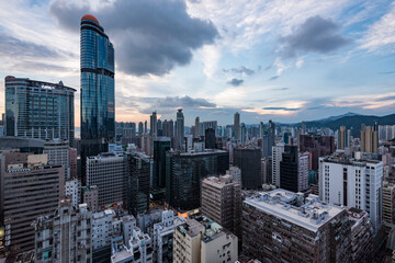 Central area of Hong Kong cityscape at dusk. - obrazy, fototapety, plakaty