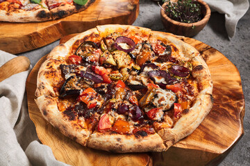 BBQ Pizza with Onions and Seasons Vegetables