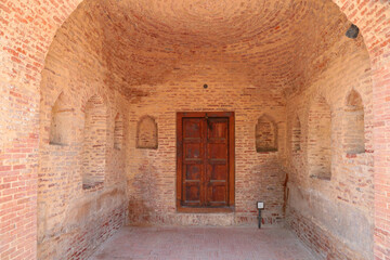 Fototapeta na wymiar mugha architecture lahore shahi qila punjab