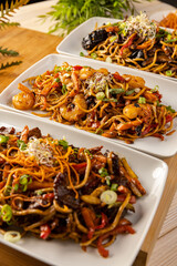 Spicy Chinese stir fry noodles.