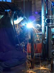 Welding of industrial metal structures