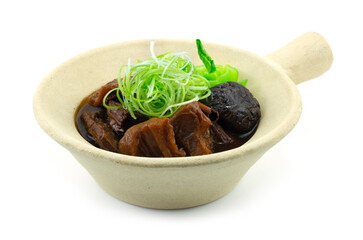 Chinese Braised Beef and mushrooms in Clay pot