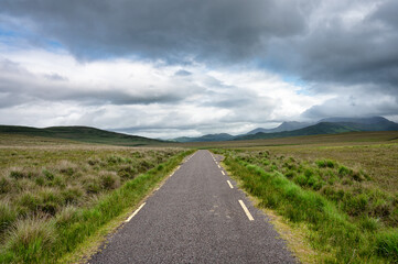 Fototapeta na wymiar Remote Mountain Road in Ireland