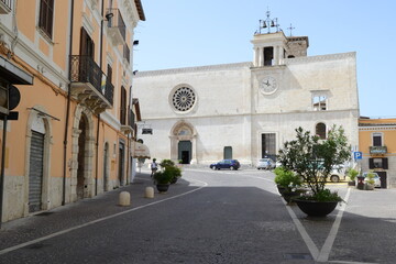 Fototapeta na wymiar Chiesa di Santa Maria della Tomba (Sulmona, AQ)