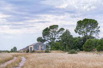 Old railway station building at Schoombee