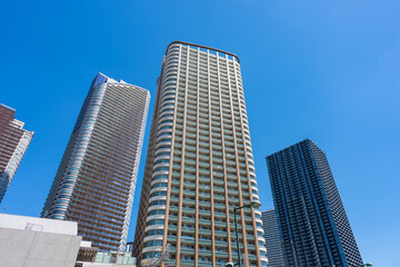 Fototapeta premium 武蔵小杉のタワーマンション