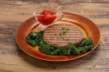 Grilled beef cutlet for burger