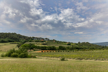 Fototapeta na wymiar Landscape of Luberon near Roussillon, Provence, south of France