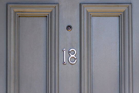House number 18 with lines