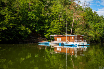 Obraz premium Small Houseboat on Lake Slapy, Bohemia, Czech Republic, Europe