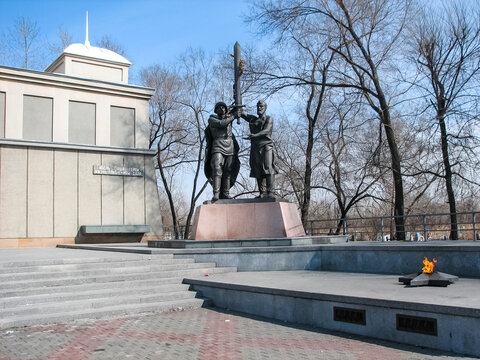 Monument To Soldiers And Home Front Workers During The Second World War.