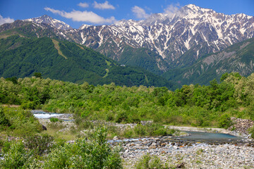 白馬村から望む後立山連峰 © 茉利生 佐藤