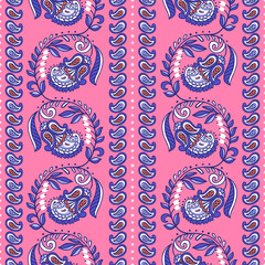 Seamless pattern with paisley ornament
