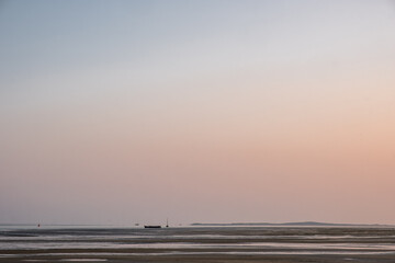 Sonnenuntergang am Watt auf der Nordseeinsel Terschelling