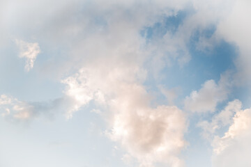 clouds in the blue sky