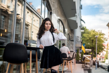 young beautiful woman  walking in the downtown