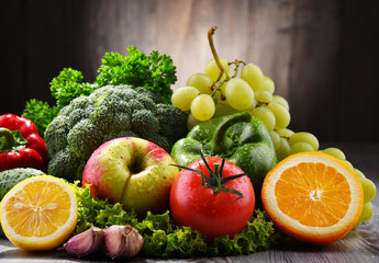 Composition with fresh organic vegetables and fruits