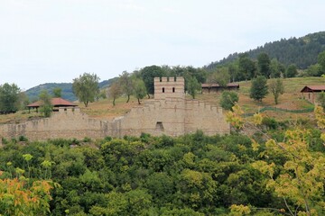 Fototapeta na wymiar View of the Tsarevets fortress in Veliko Tarnovo (Bulgaria)