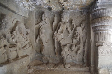 インド　世界遺産エローラ石窟群