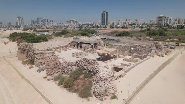 Minat al-Qal is a medieval coastal fort protecting the port known as Ashdod-Yam