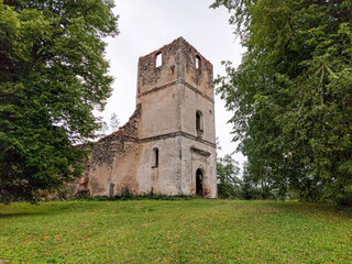 Fototapeta na wymiar collapsed church bombed during the war in Latvia