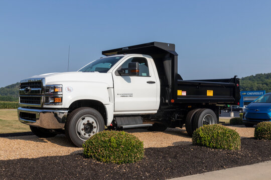 Chevrolet Silverado 4500 HD Chassis Cab. Chevy makes the Chassis Cab in 4500, 5500 and 6500 HD models, including a utility body, dump truck and stake body.