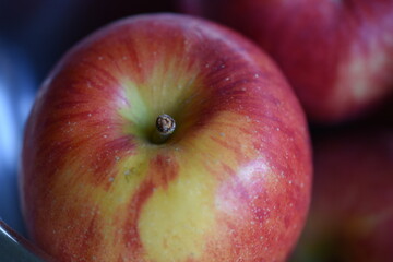 Fototapeta na wymiar red apple close up